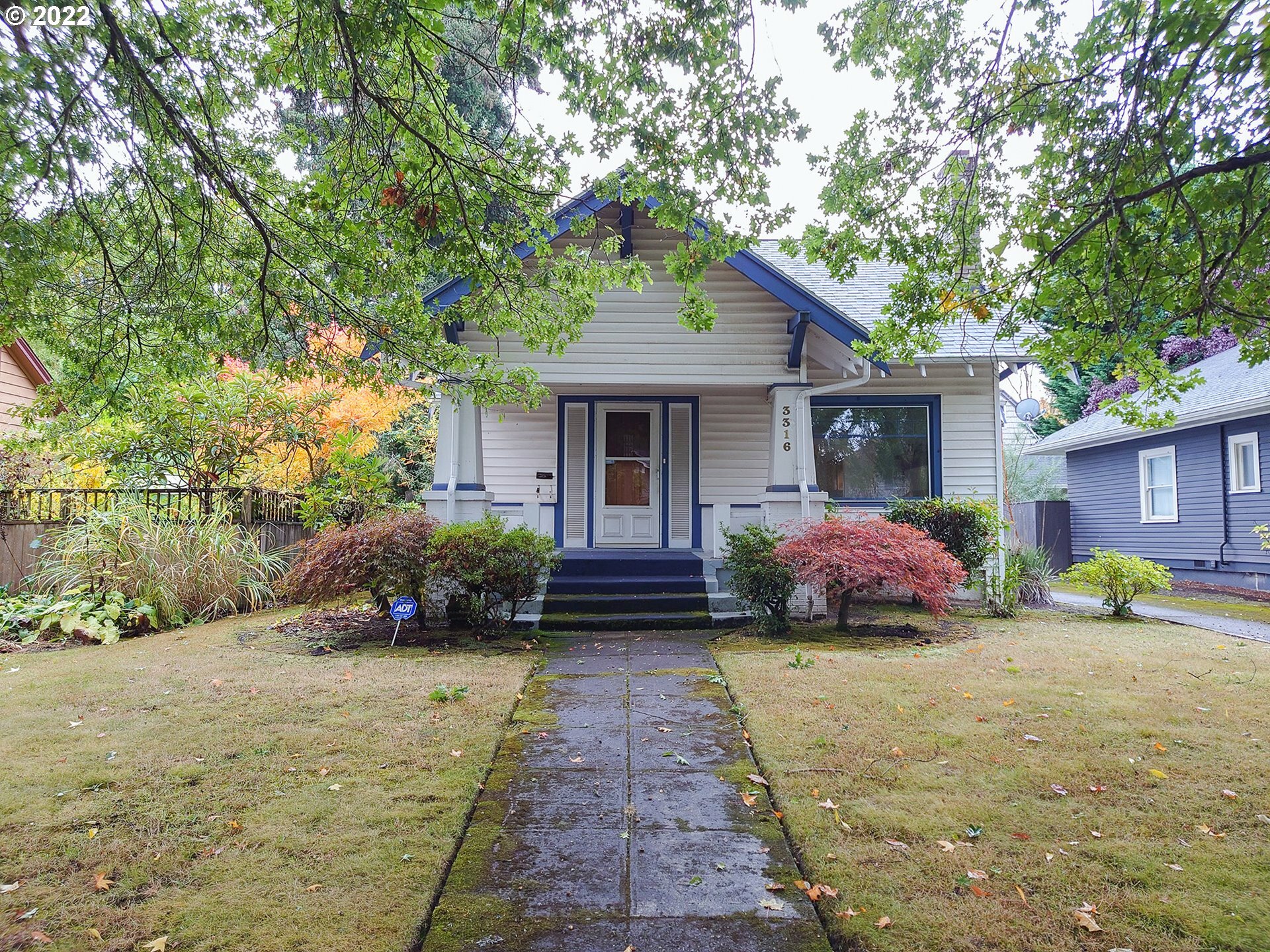 Property Photo:  3316 NE 20th Ave  OR 97212 