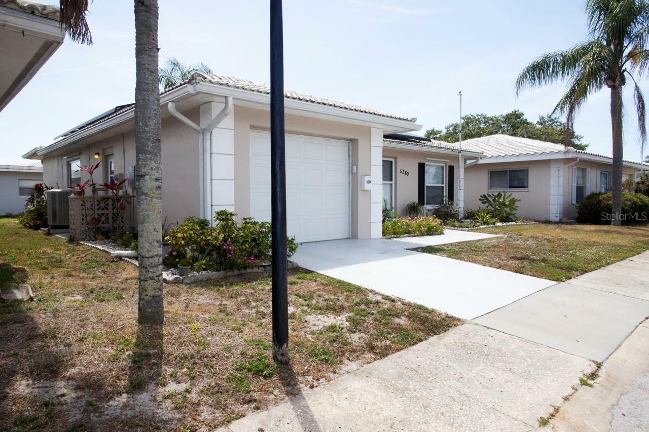 Property Photo: 5380 Acacia Trail N 5 FL 33782