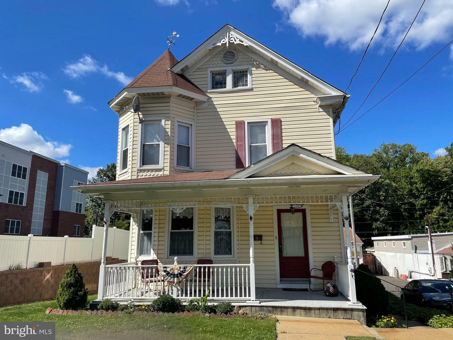 Property Photo:  518 Davisville Road  PA 19090 