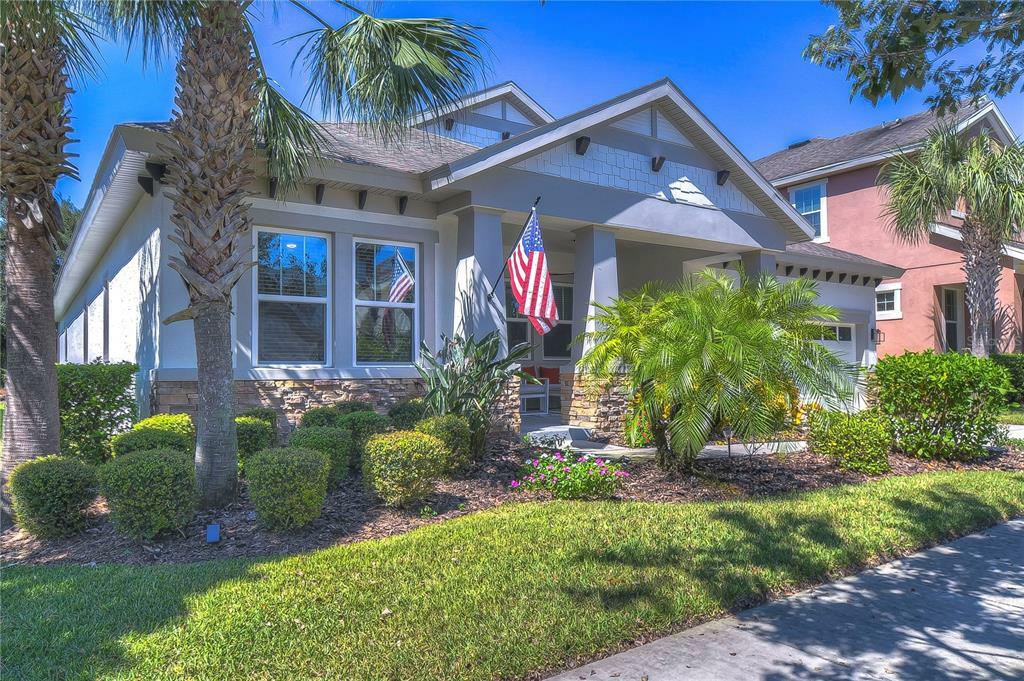 Property Photo:  5207 Sparrowglen Place  FL 33547 