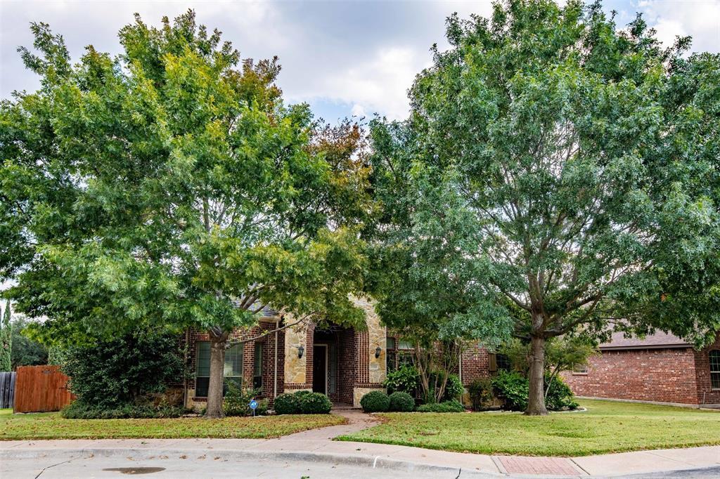 Property Photo: 1510 Natalie Lane TX 75137