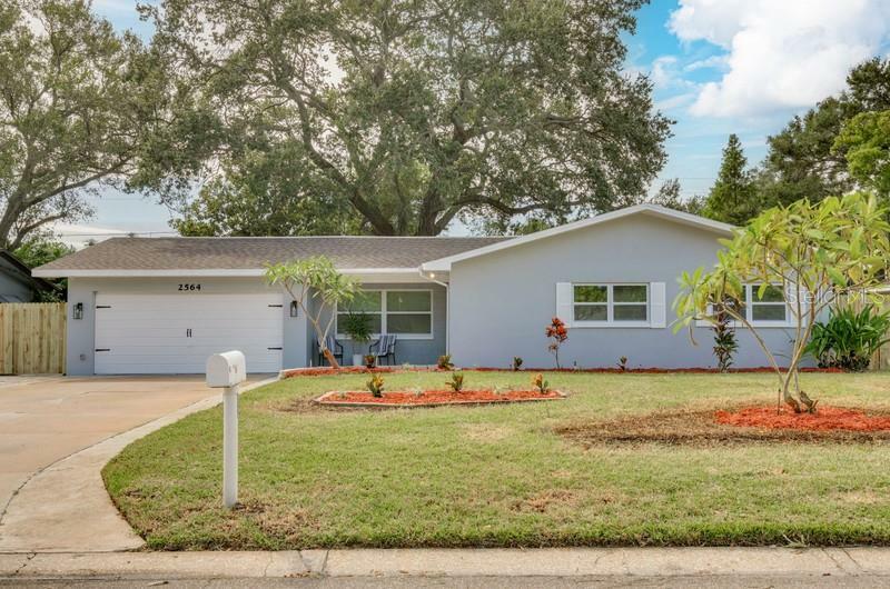 Property Photo:  2564 Roberta Street  FL 33771 