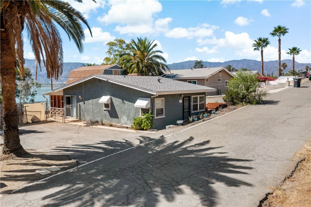 Property Photo:  17559 Ryan Avenue  CA 92530 