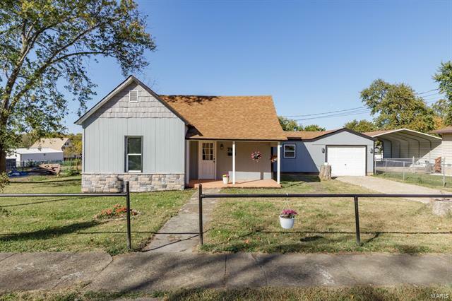 Property Photo:  704 5th Street  MO 63601 