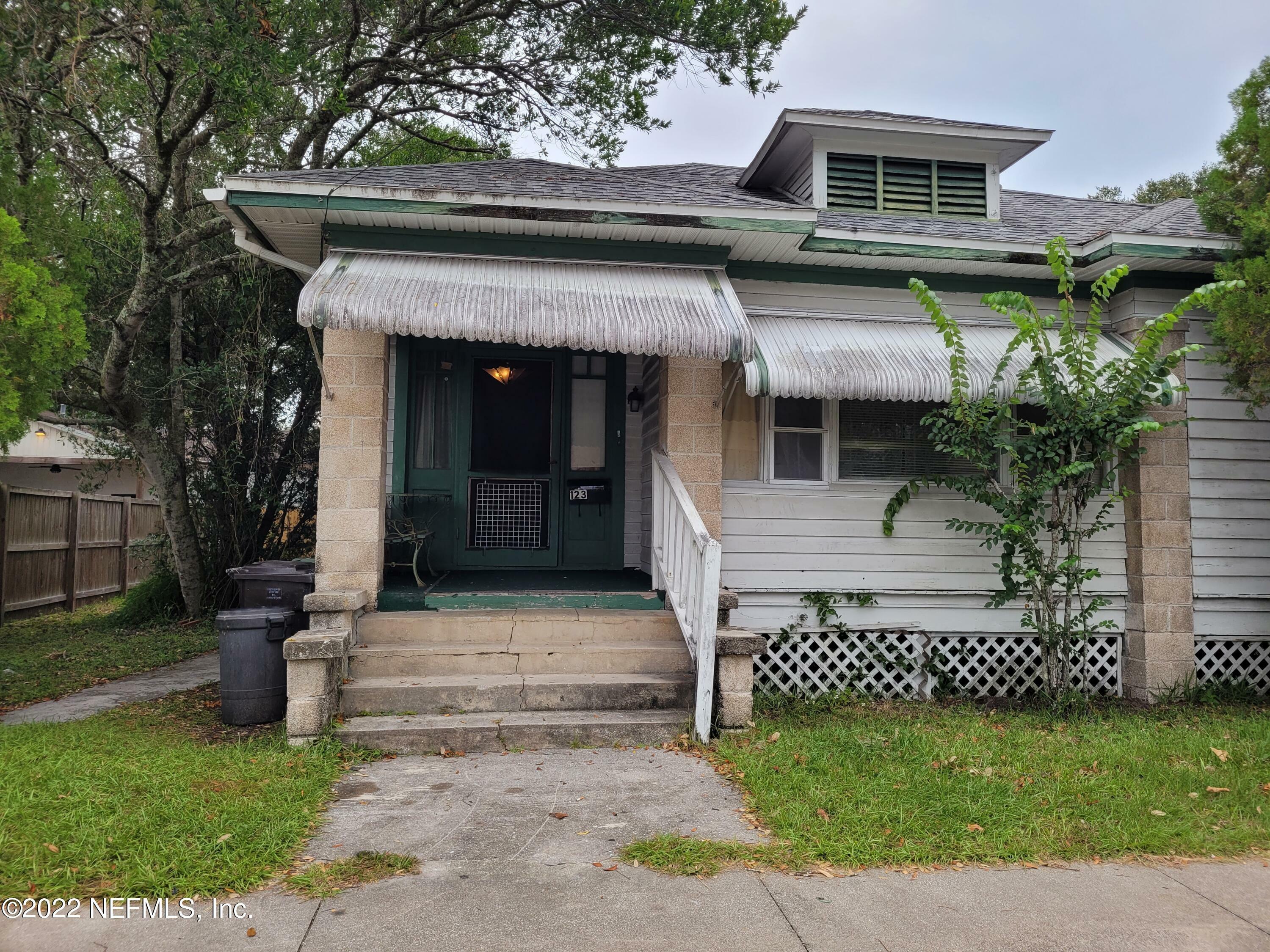 Property Photo:  123 Martin Luther King Avenue  FL 32084 