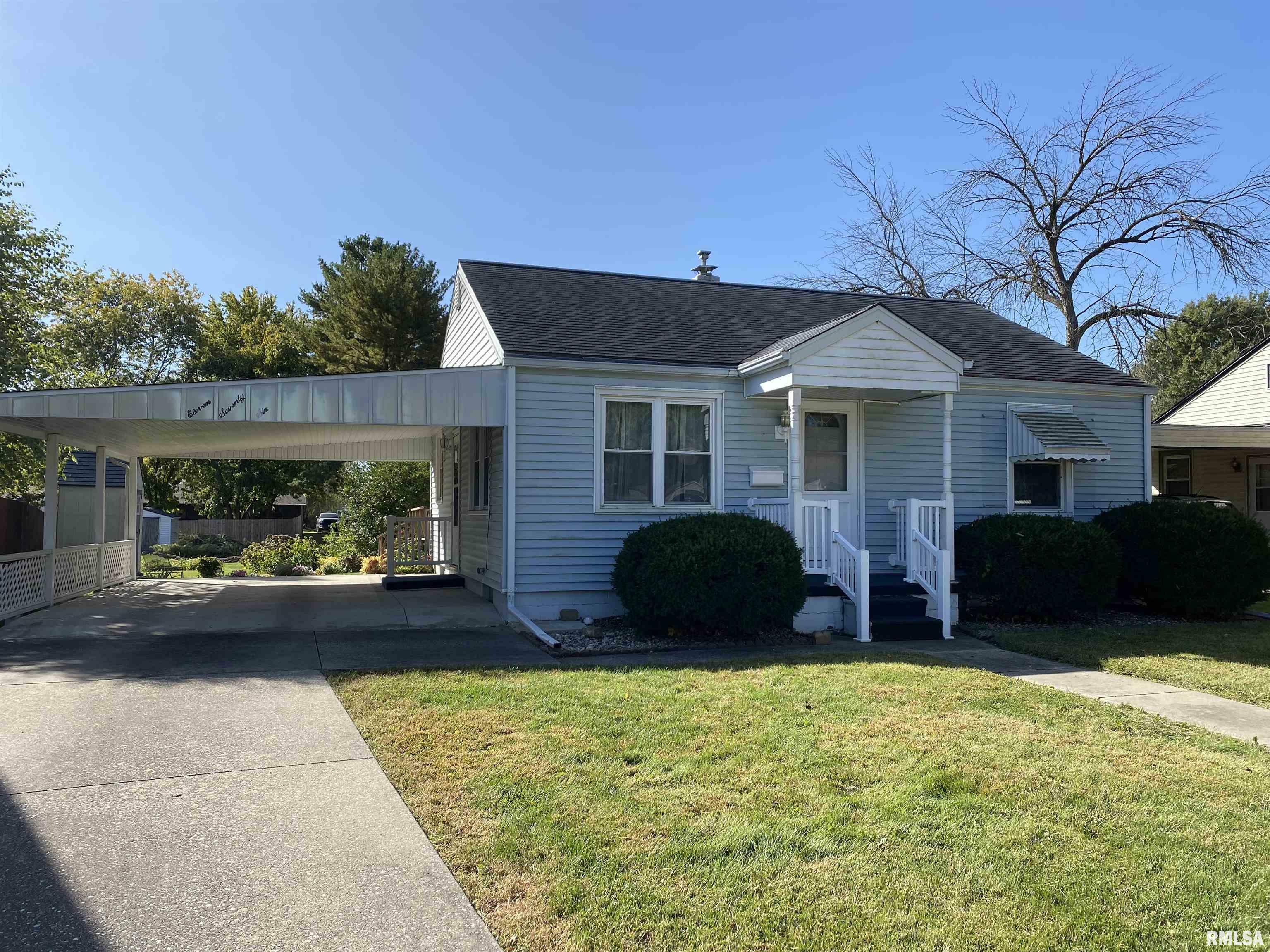 Property Photo:  1176 Sunview Terrace  IL 61520 