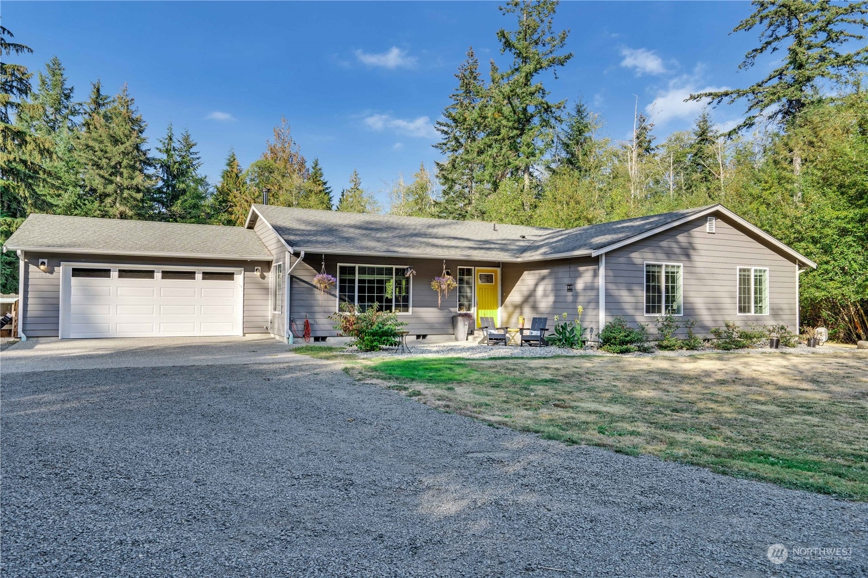 Property Photo: 8035 SE Palisades Lane WA 98367
