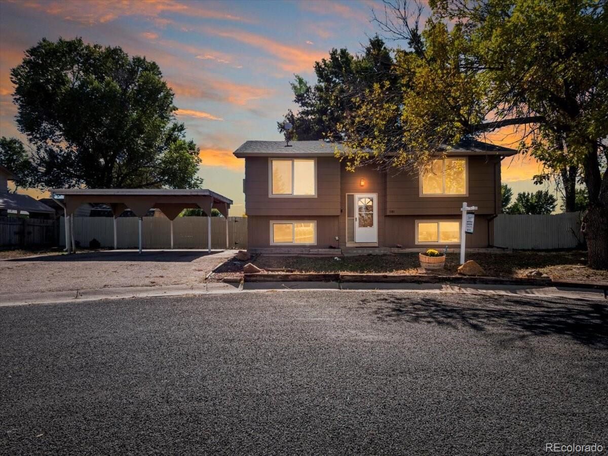 Property Photo: 1505 Sanchez Court CO 80651