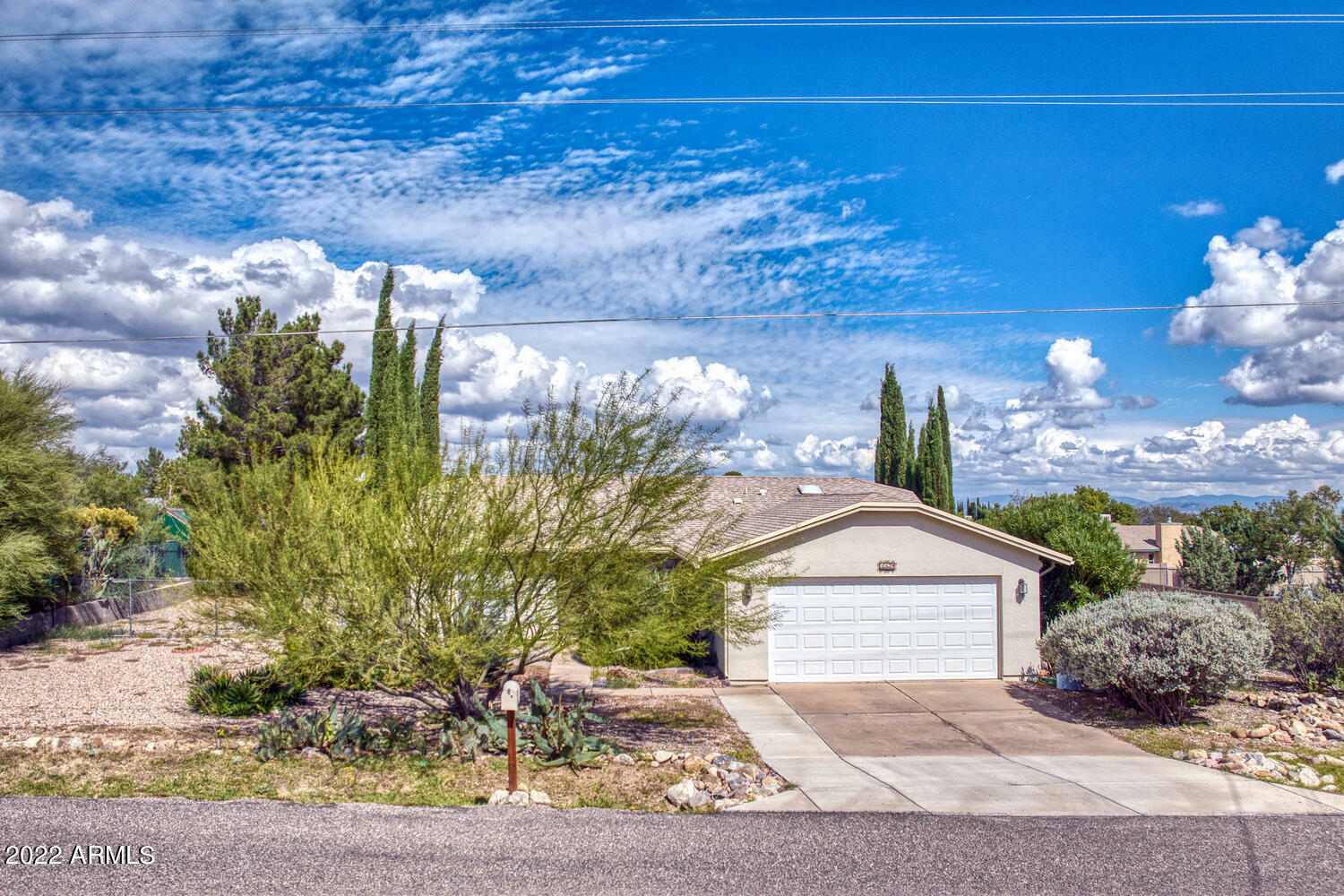 Property Photo:  5529 E Linda Vista Drive  AZ 85615 