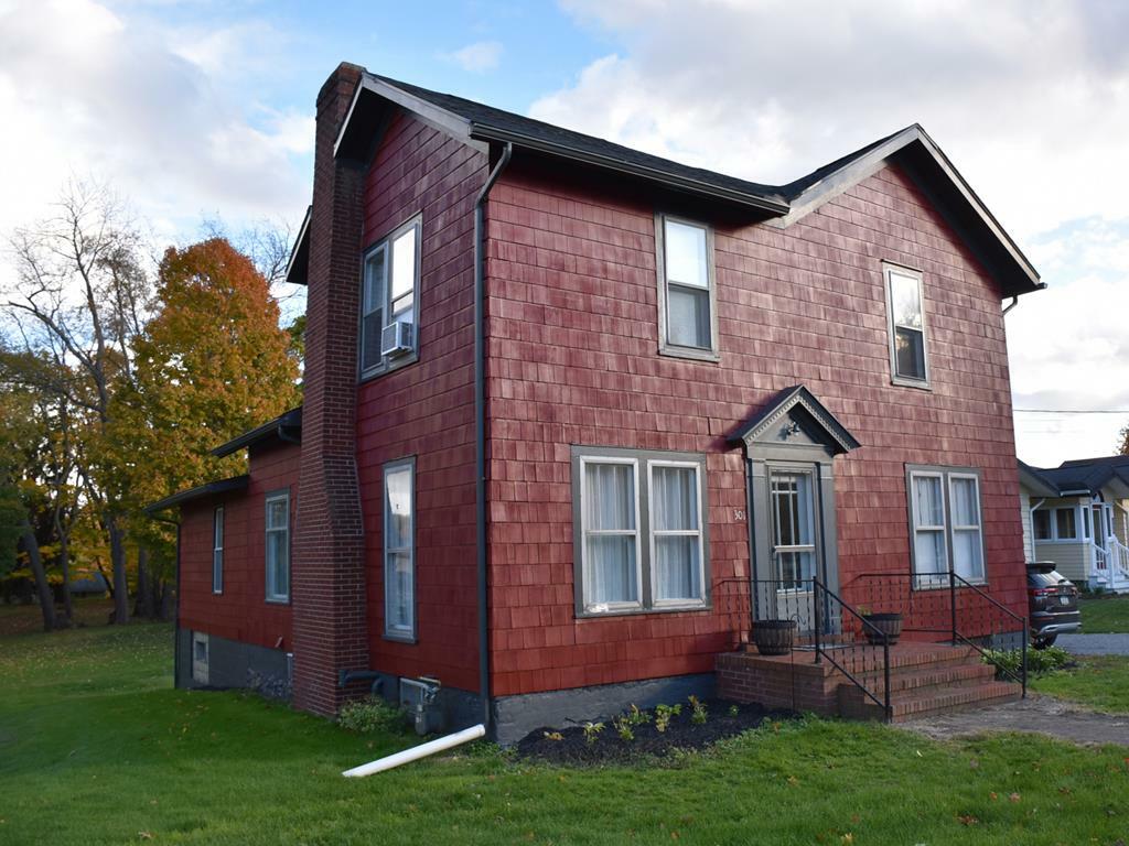 Property Photo:  301 S. Mercer Street  PA 16424 