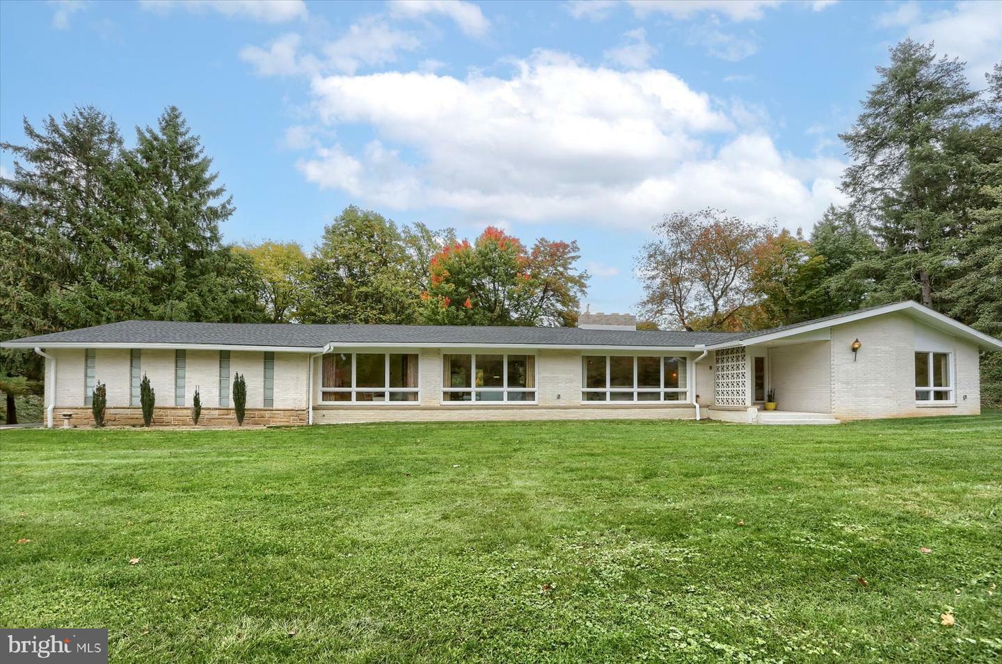 Property Photo: 64 Glen Road PA 17043