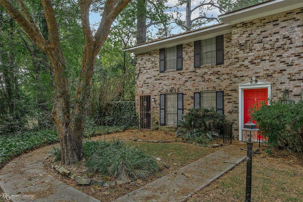 Property Photo: 7124 Creswell Road LA 71106
