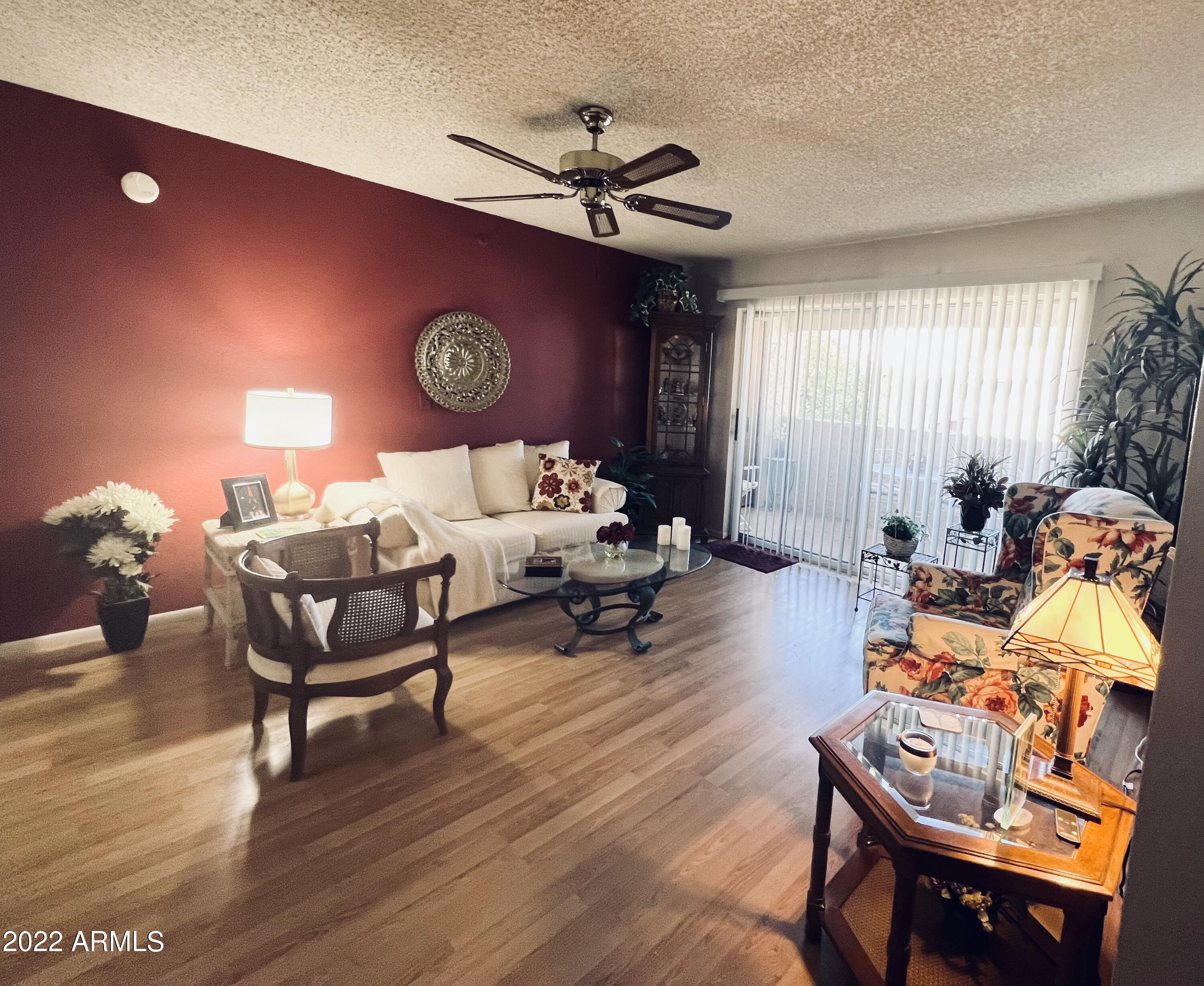 Property Photo: 4554 E Paradise Village Parkway 238 AZ 85032