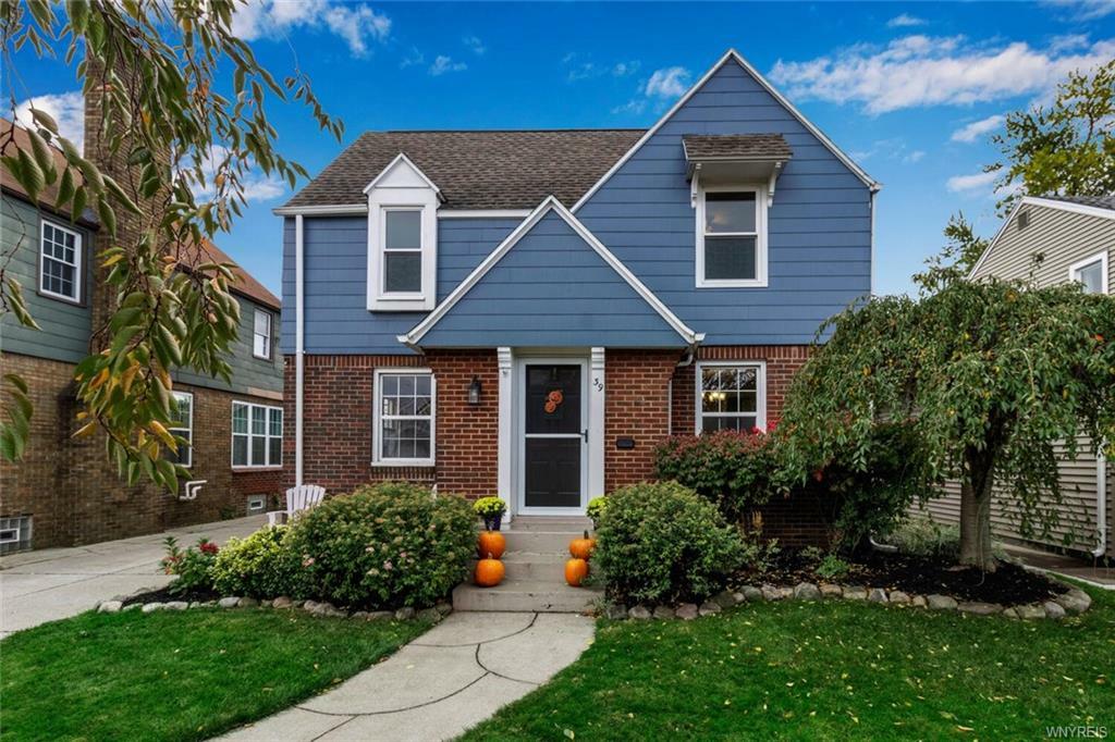 Property Photo: 39 Linden Avenue NY 14217