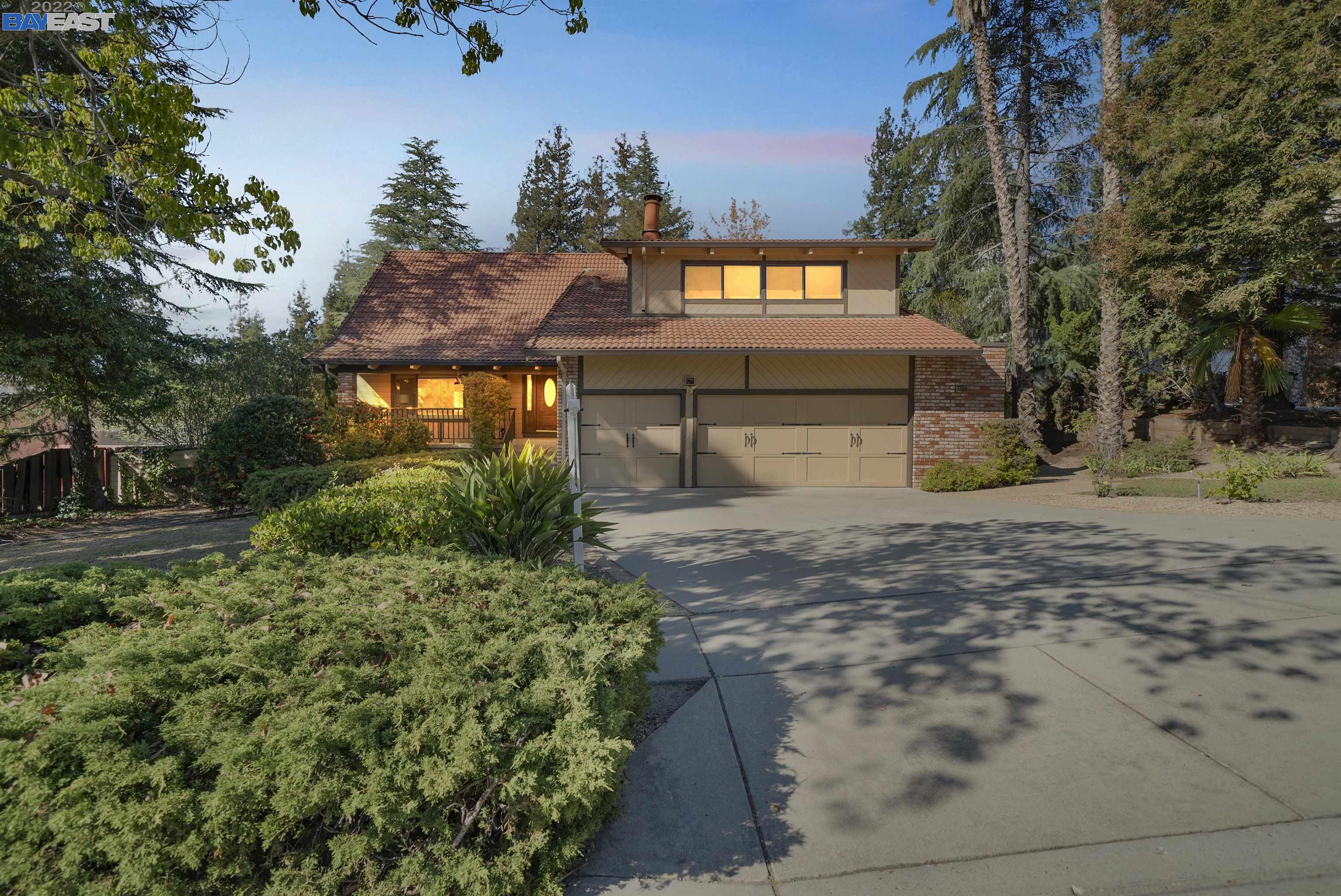 Property Photo: 44609 Parkmeadow Dr CA 94539