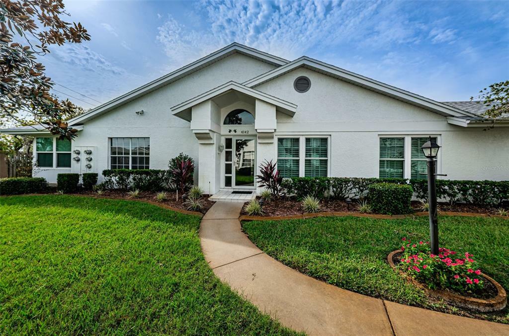 Property Photo:  4142 Castlewood Drive  FL 34691 