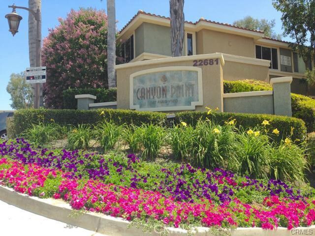 Property Photo: 22681 Oakgrove 517 CA 92656