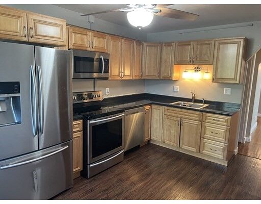 Property Photo:  30 Ocean St 8  MA 01902 