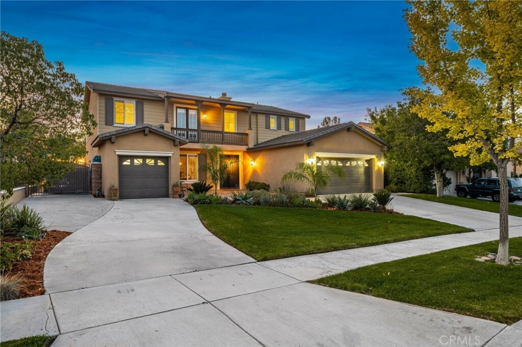 Property Photo: 1614 Paseo Vista Street CA 92881