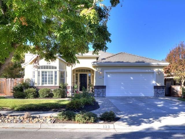 Property Photo:  133 Gemini Court  CA 95032 