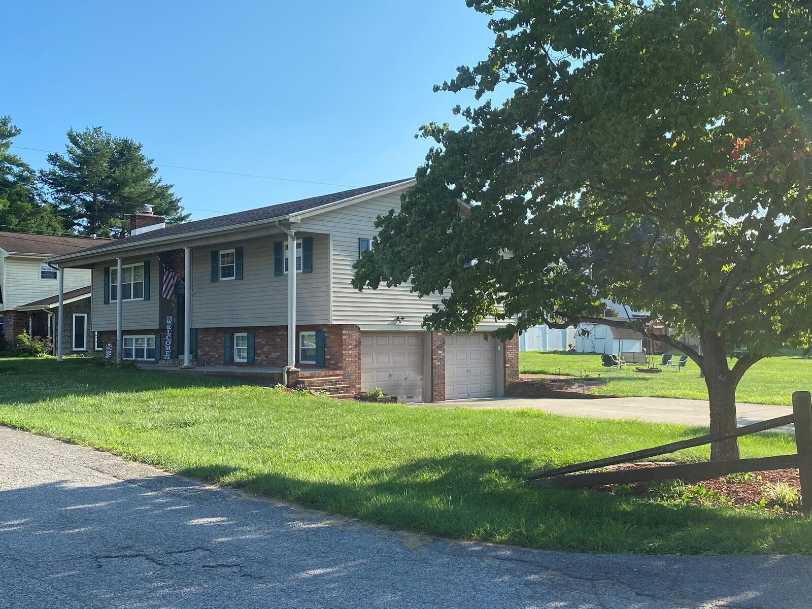 Property Photo: 1427 E Calumet Drive KY 41183