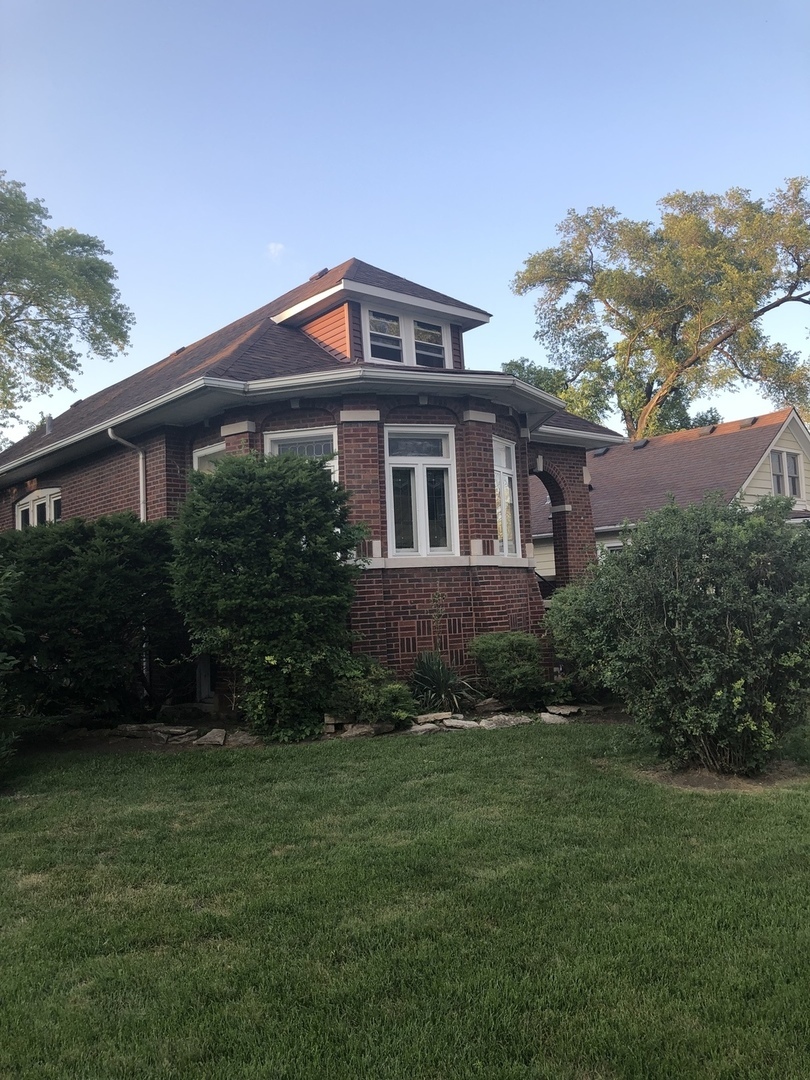 Property Photo:  982 Rose Avenue  IL 60016 