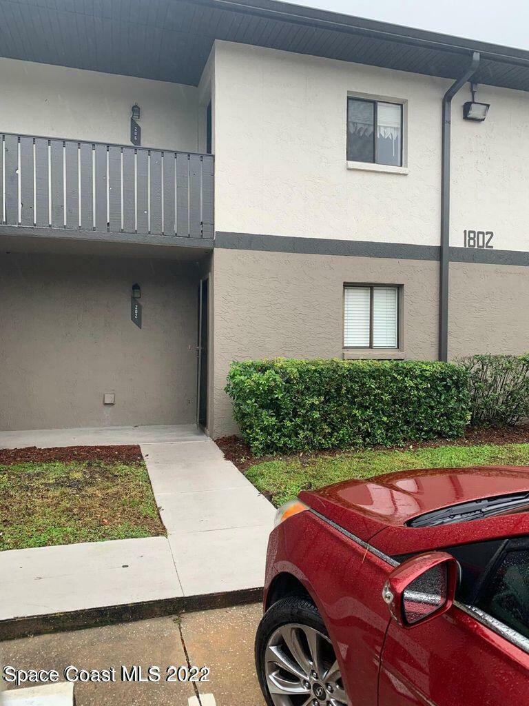 Property Photo: 1802 University Lane FL 32922