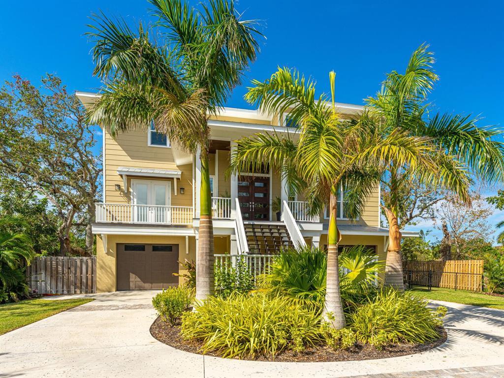 Property Photo: 3726 Flamingo Avenue FL 34242