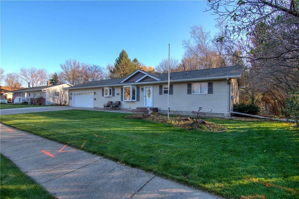 Property Photo:  2629 Vine Street  WI 54703 