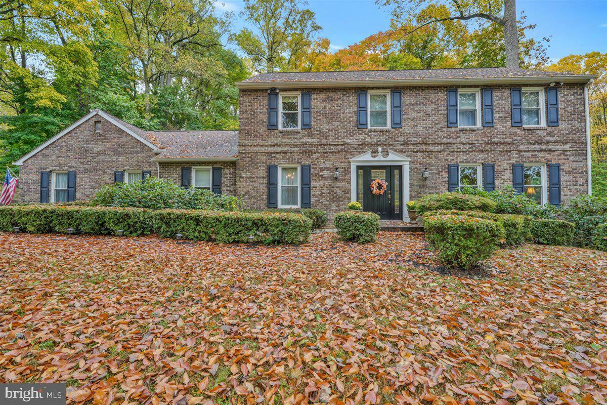 Property Photo:  1011 Dogwood Lane  PA 19382 