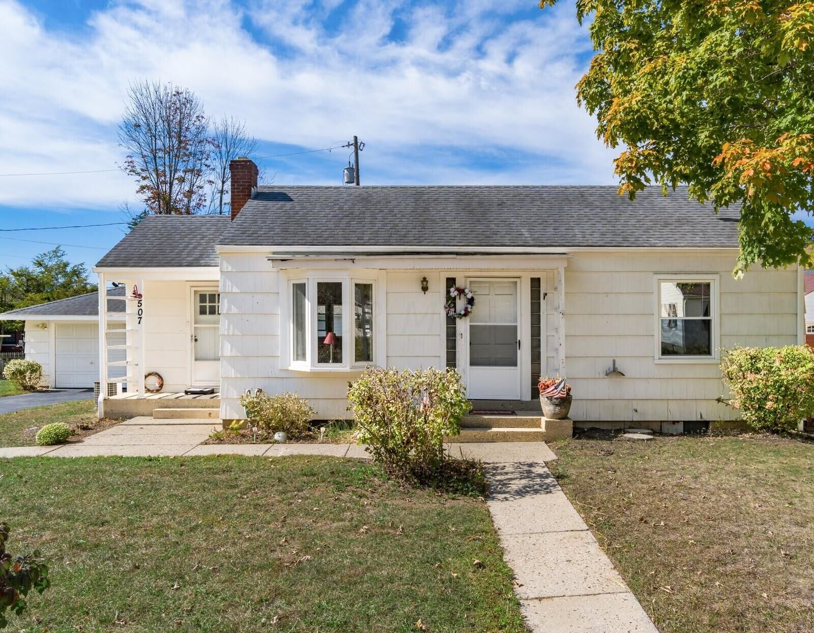 Property Photo:  507 Springhollow Road  OH 43113 