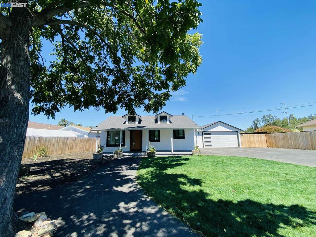 Property Photo:  2875 Lane Dr  CA 94518 