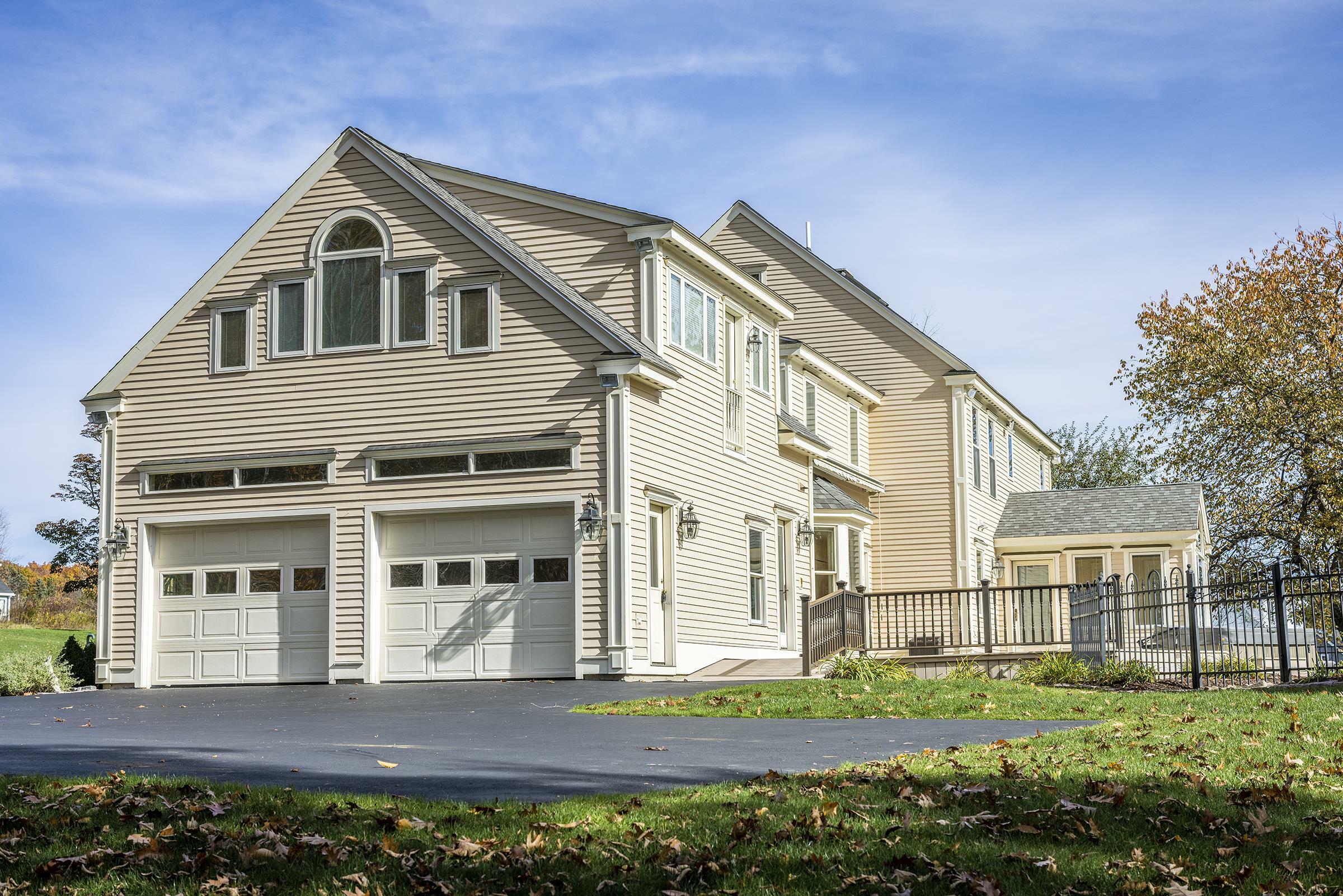 Property Photo:  8 Whittaker Drive  NH 03885 