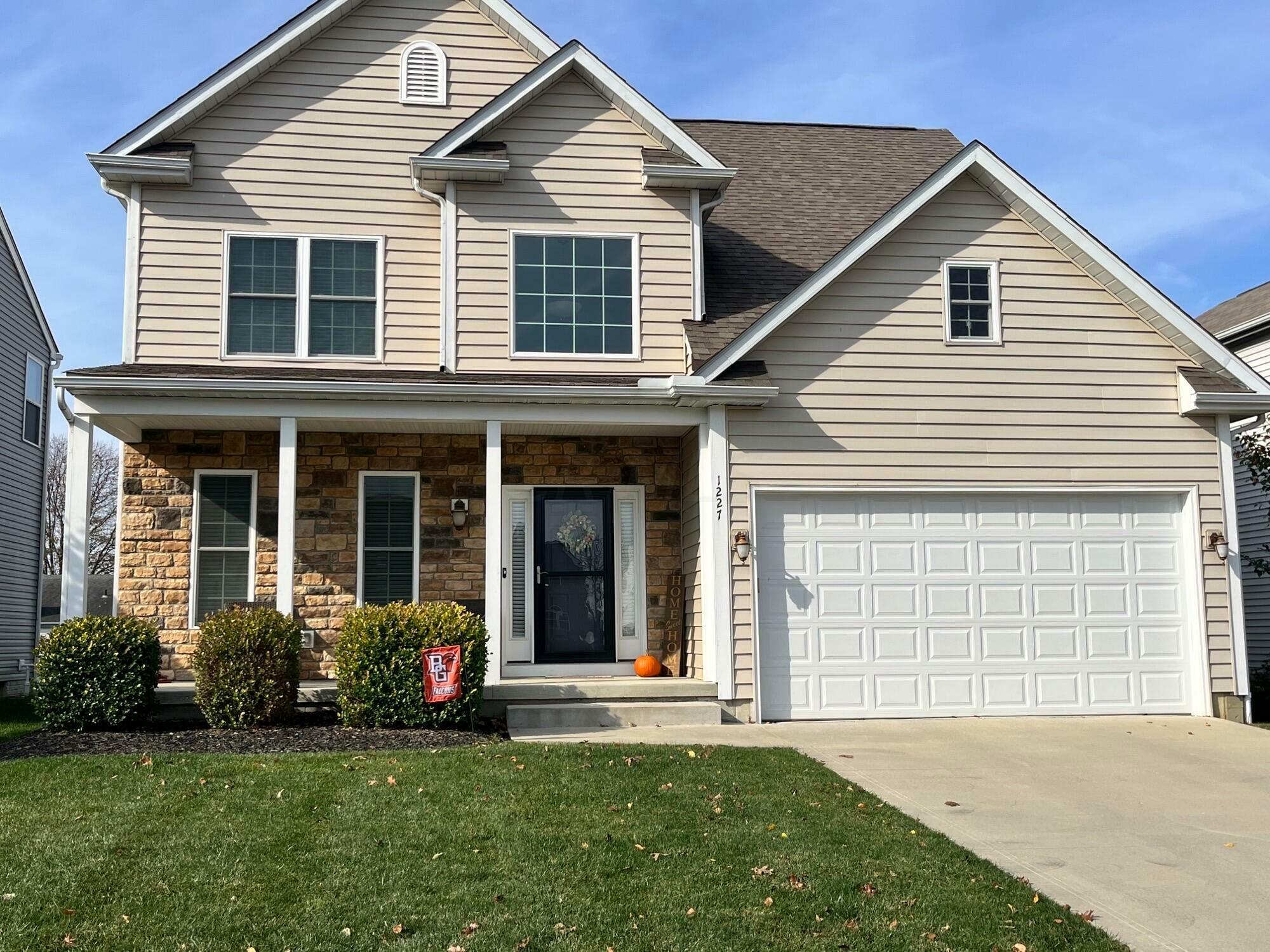 Property Photo: 1227 Tannic Street OH 43004