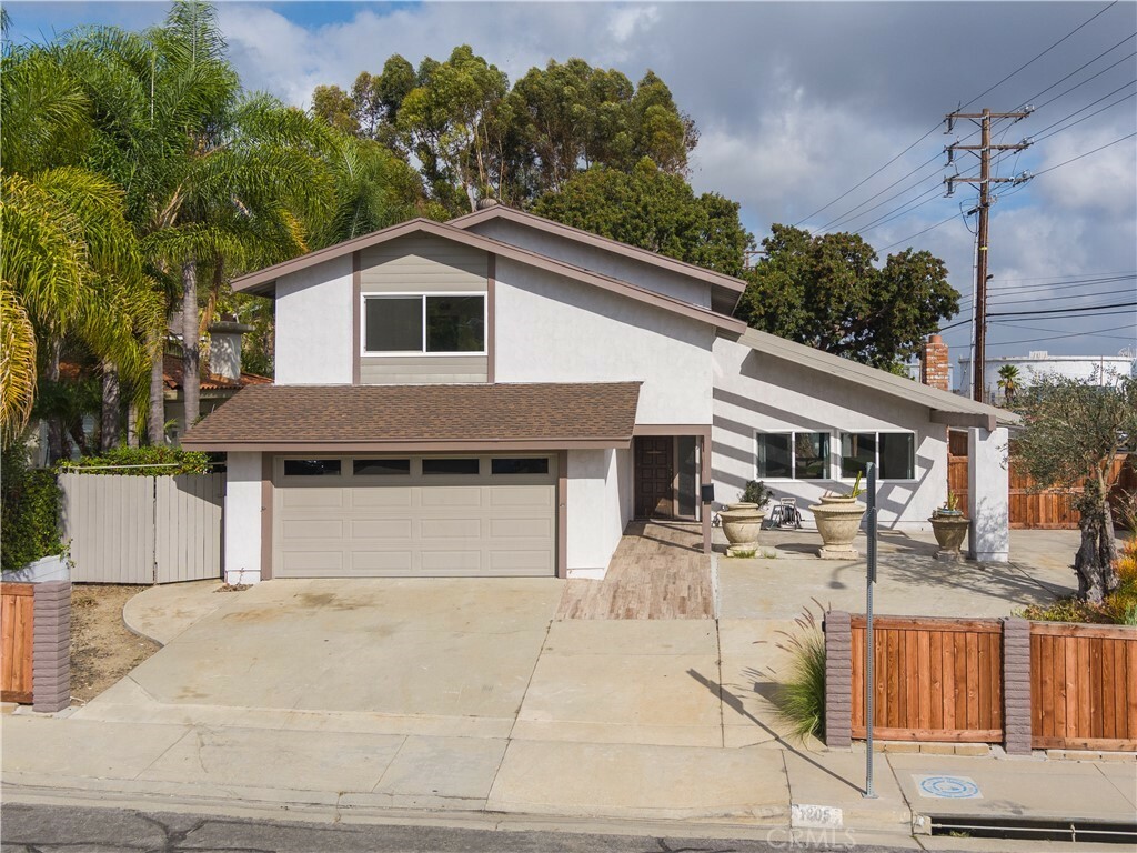 Property Photo:  1805 Peninsula Verde Drive  CA 90275 