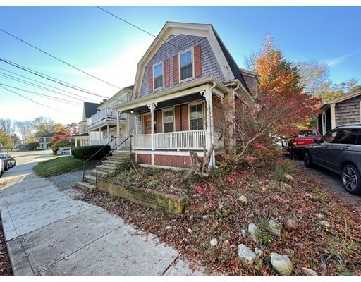 Property Photo:  6 Alden Street  MA 02360 