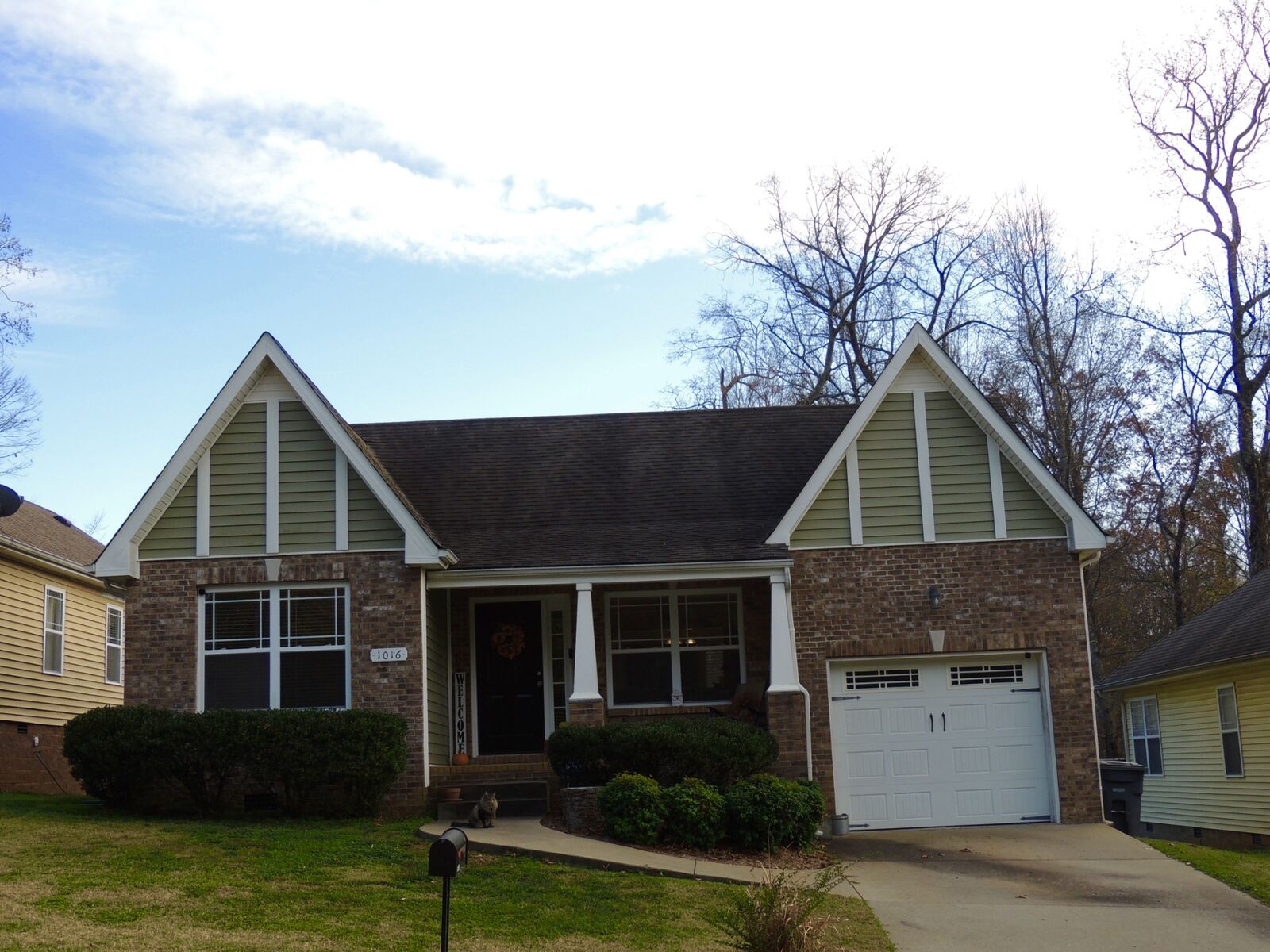 Property Photo: 1016 Sunset Dr TN 37040