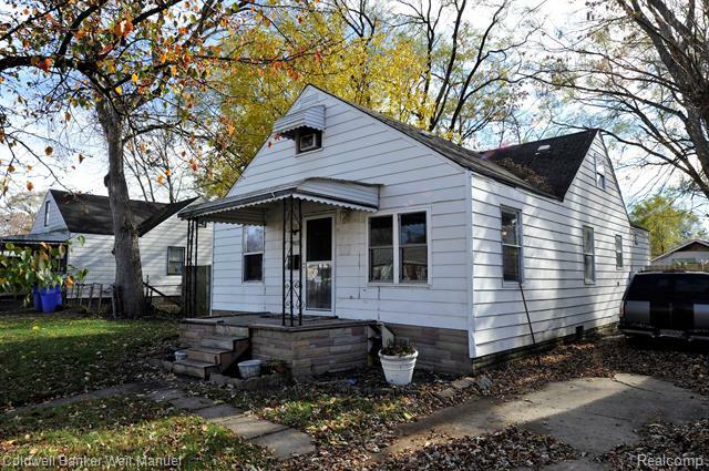 Property Photo:  7256 Westminster Avenue  MI 48091 