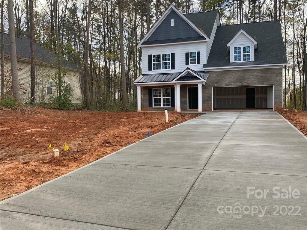 Property Photo: 7725 Shalom Drive NC 28216