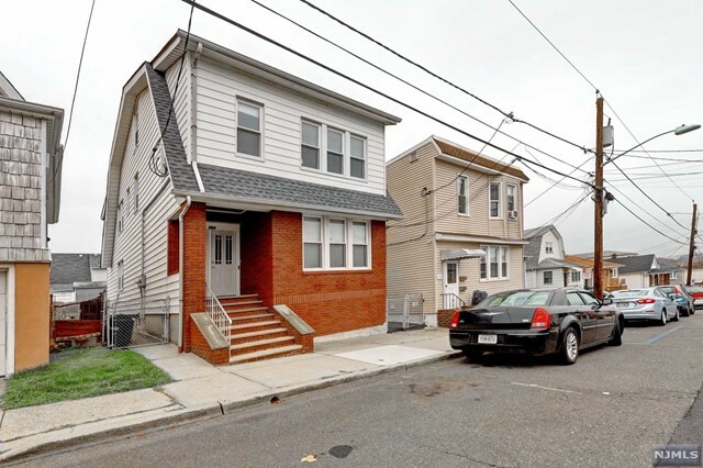 Property Photo:  163 Stover Avenue  NJ 07031 