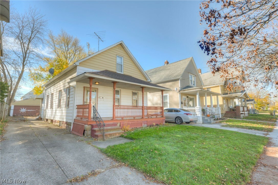 Property Photo:  4321 Marvin Avenue  OH 44109 
