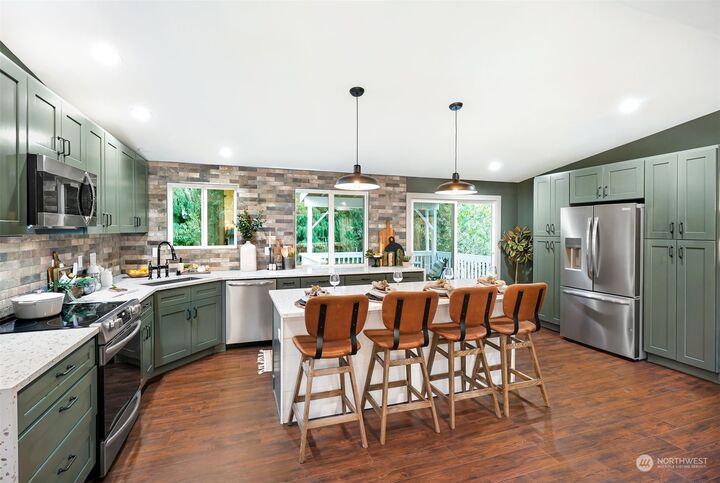 Property Photo: 17520 Valley Circle Drive WA 98012