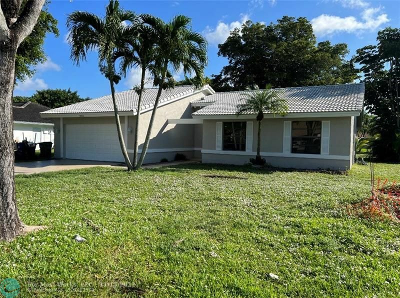 Property Photo:  3921 NW 114th Ave  FL 33065 