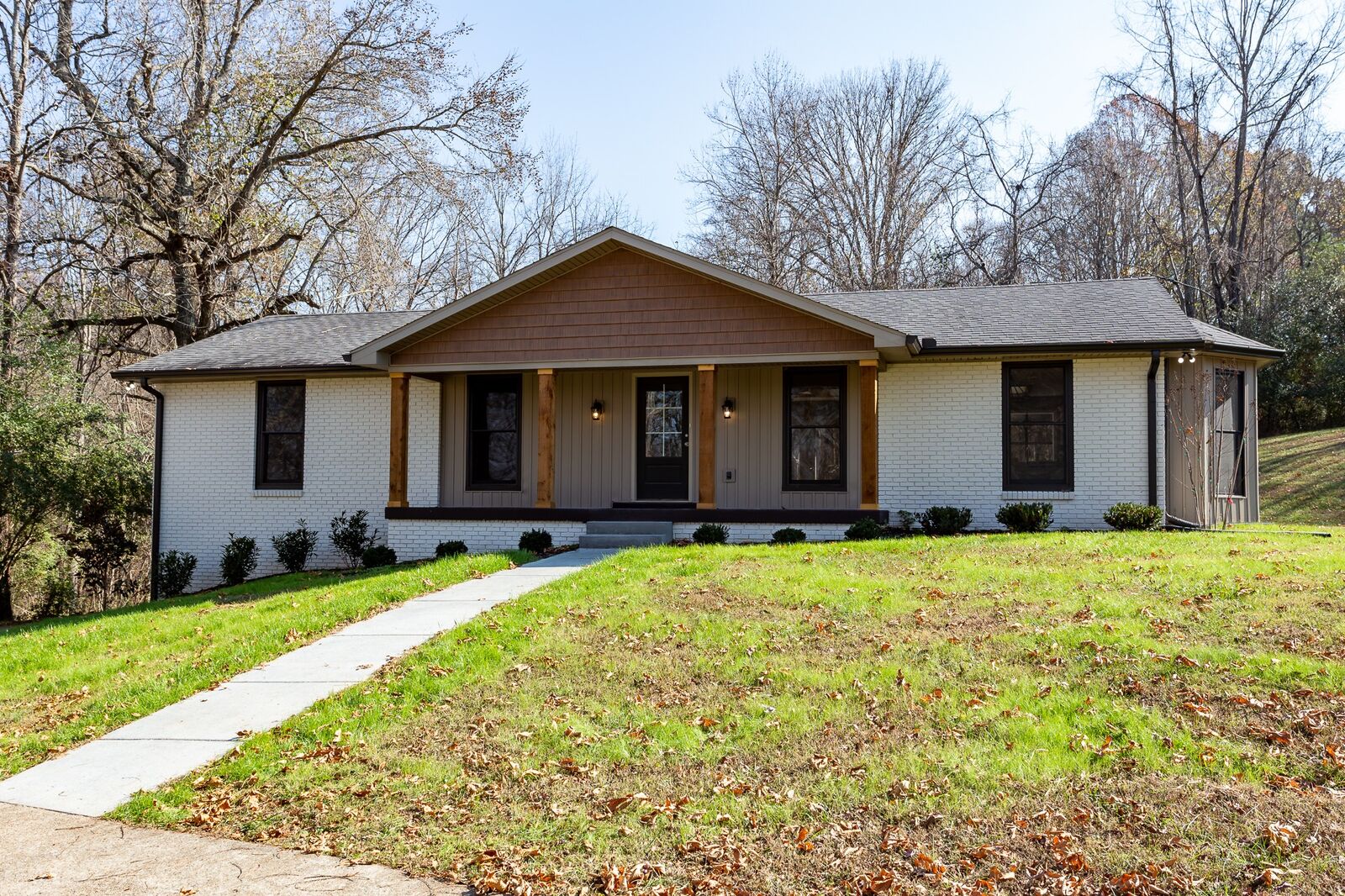 Property Photo: 969 Gratton Road TN 37043