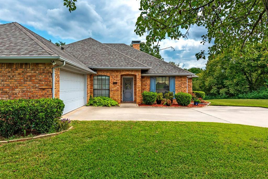 Property Photo:  3014 Belle Avenue  TX 75020 