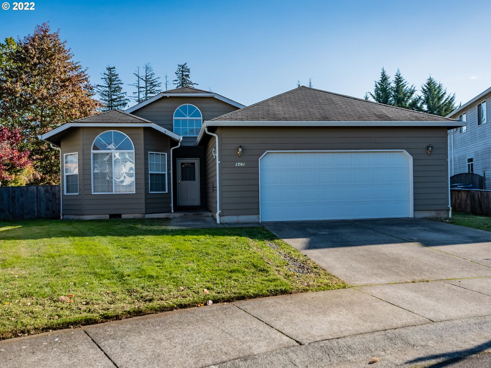Property Photo:  1201 NW 12th St  WA 98604 