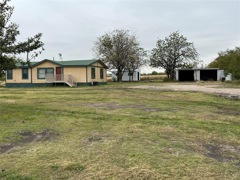 Property Photo:  429 Matthews Road  TX 76084 
