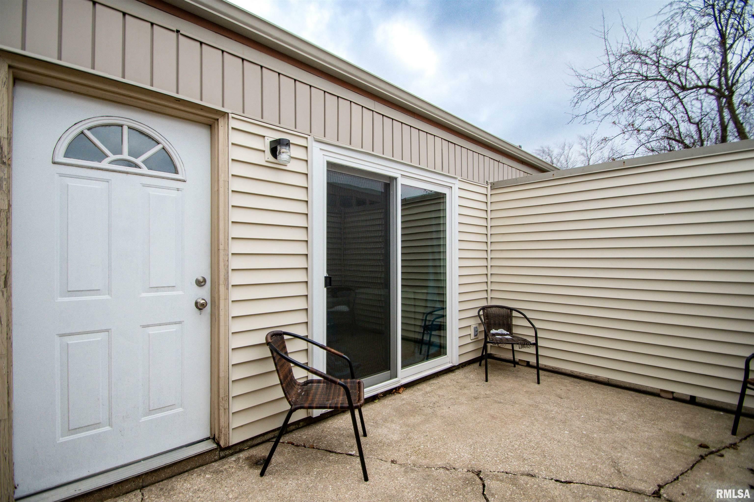 Property Photo:  6831 N Frostwood Parkway 10  IL 61615 