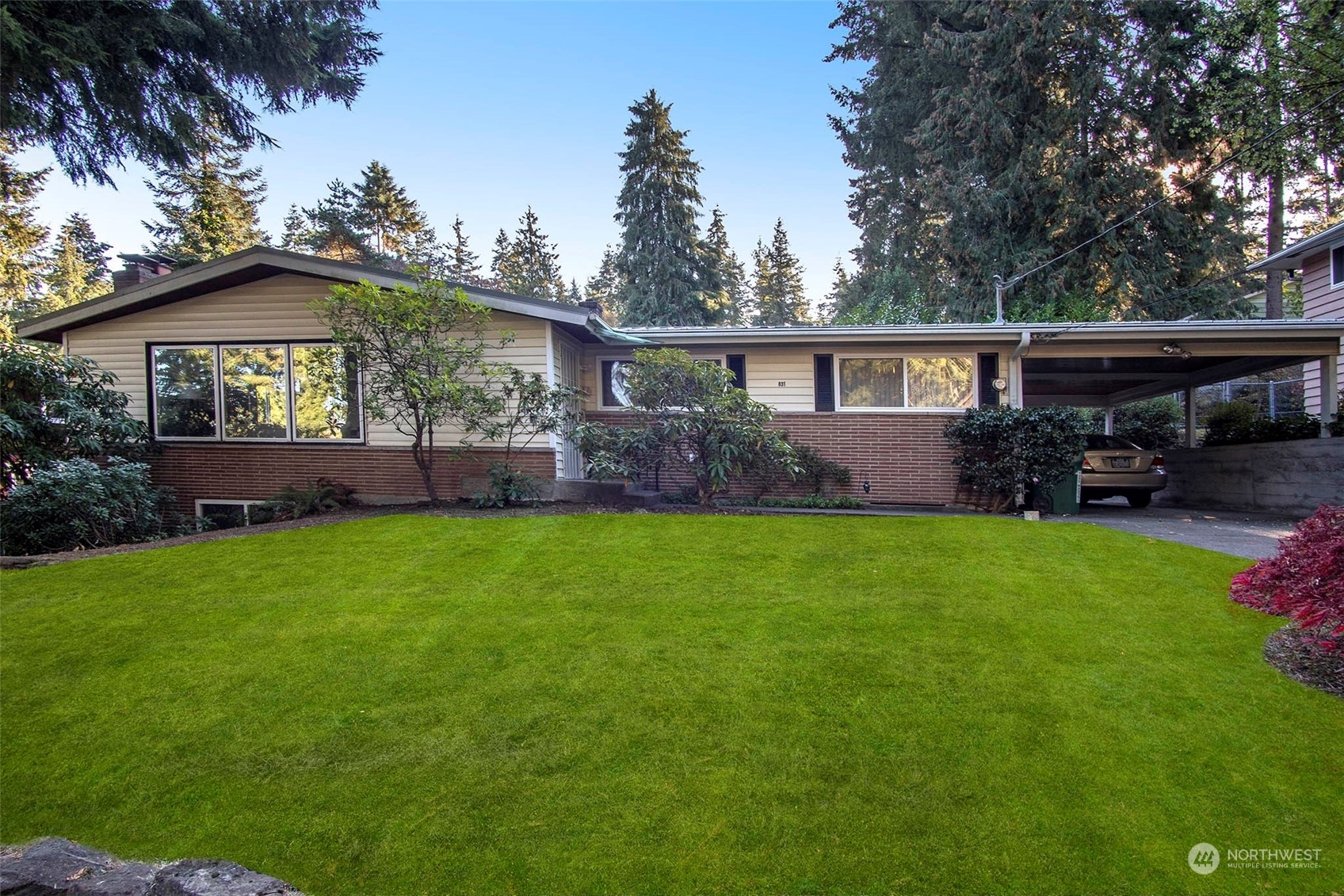 Property Photo: 831 NE 128th Street WA 98125