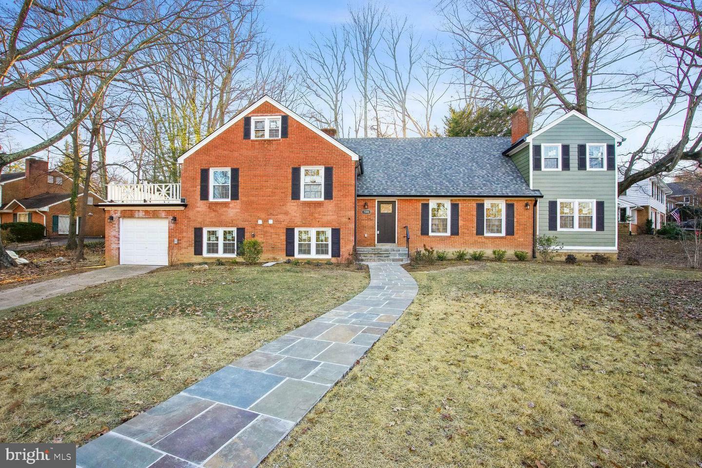 Property Photo: 7006 Park Terrace Drive VA 22307
